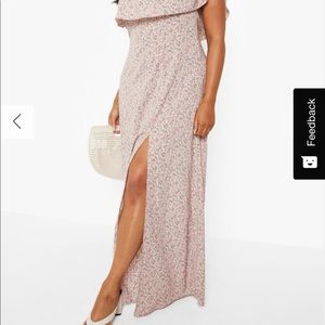Unworn Boohoo Floral maxi Dress size 16